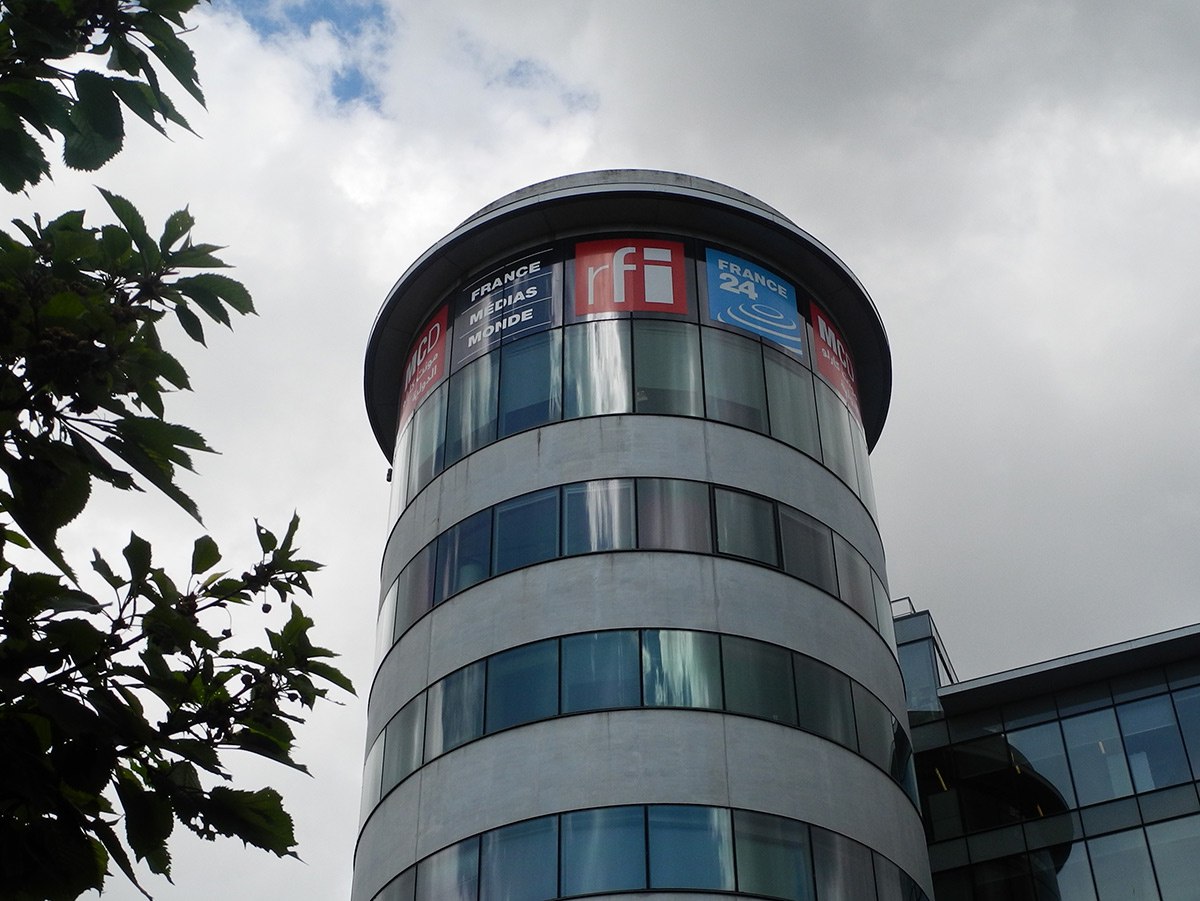 Фото Приборы от Merging на радиостанции Radio France Internationale